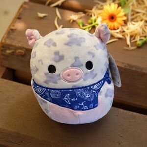 NWT Squishmallows Rosie The Pig Squishy Plush Toy 8” Bio Tags Attached